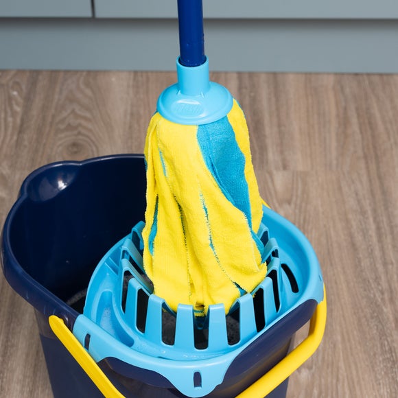 Carousel navigation image position 2 of 6