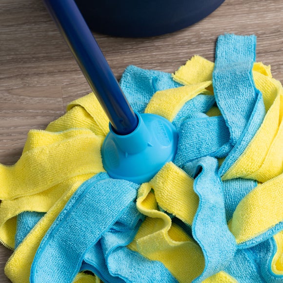 Carousel navigation image position 4 of 6