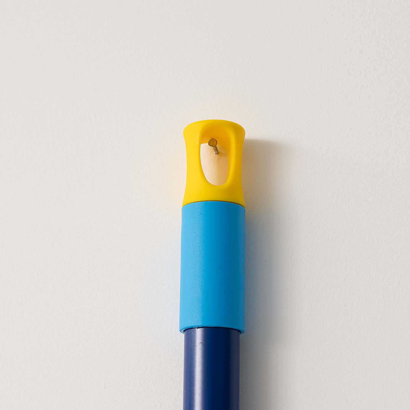 Carousel zoom image position 2 of 3