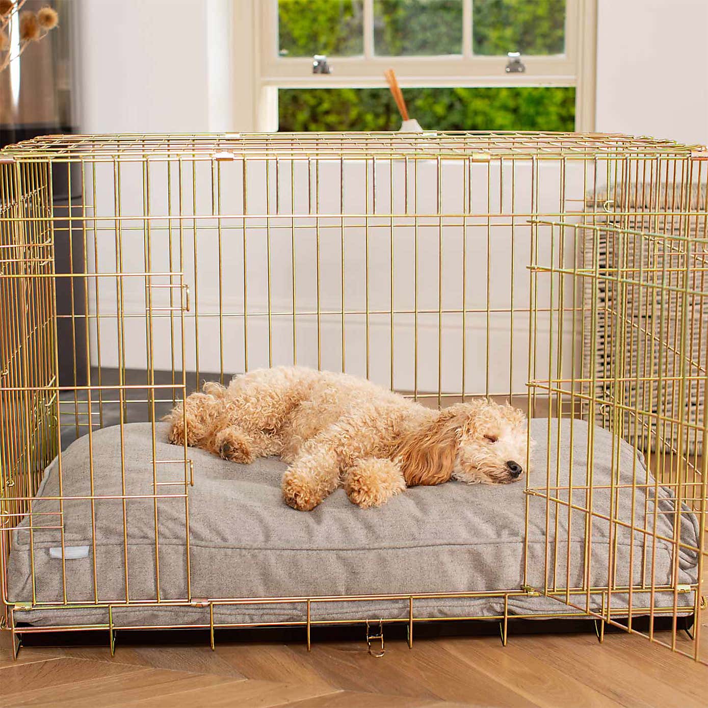 Carousel zoom image position 3 of 3