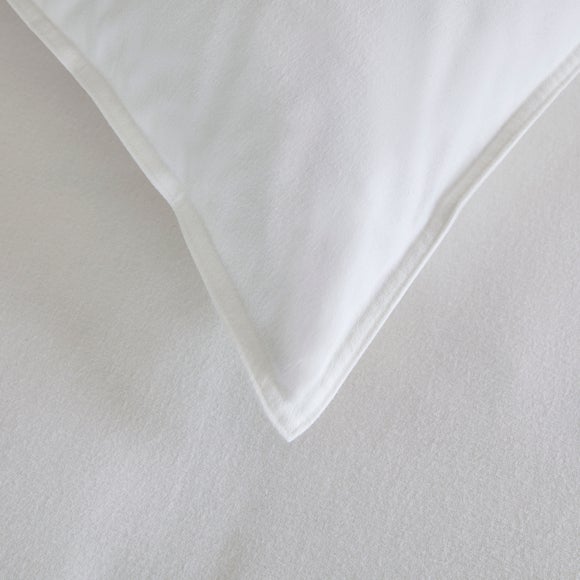 Carousel navigation image position 4 of 7