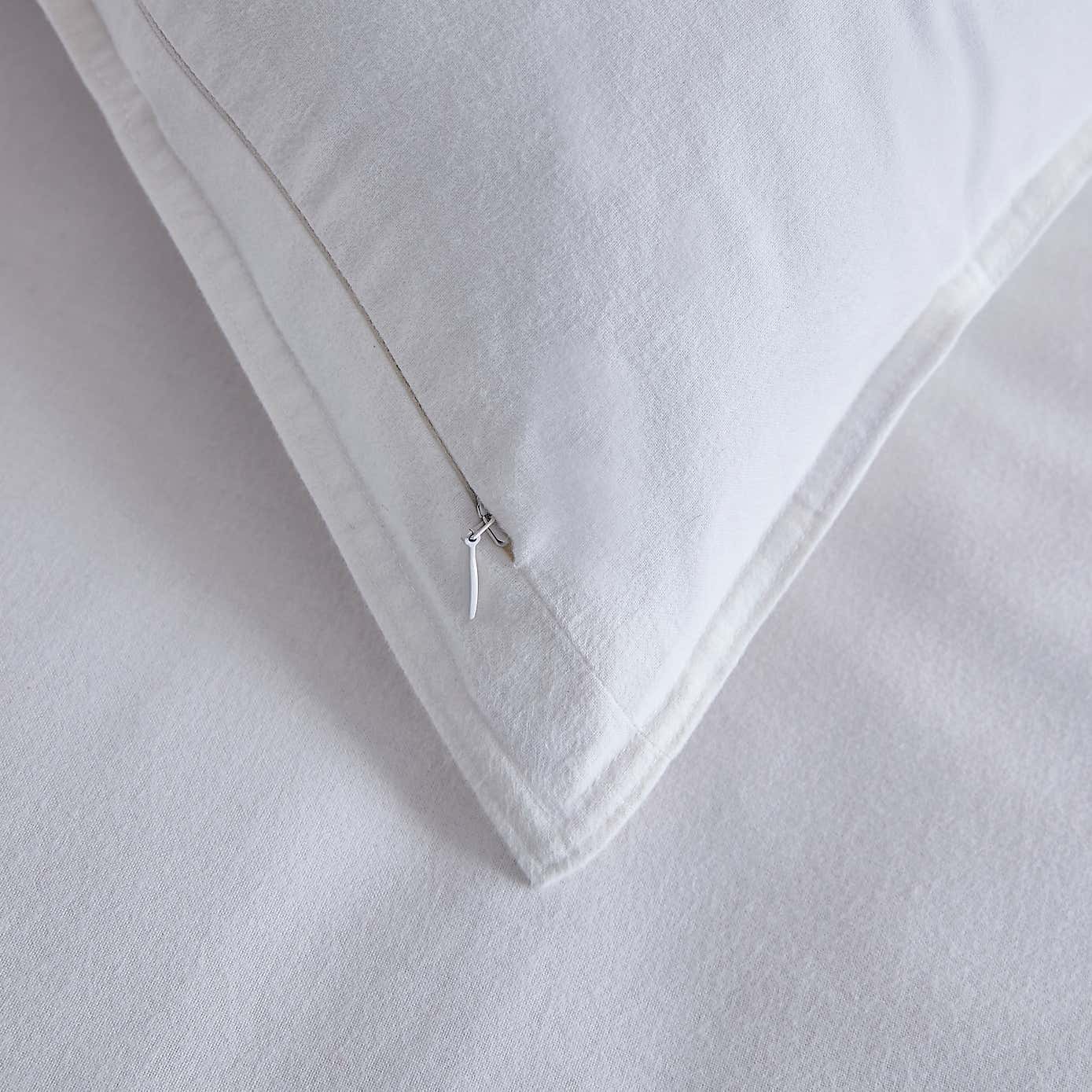 Carousel zoom image position 5 of 7