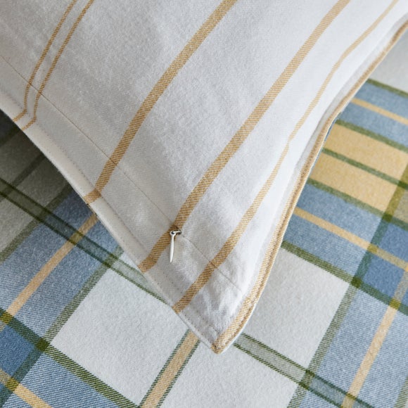 Carousel navigation image position 6 of 8