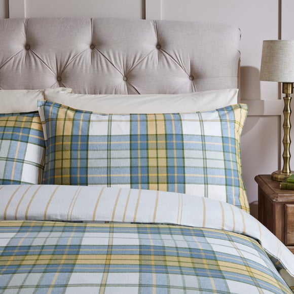 Carousel navigation image position 2 of 8