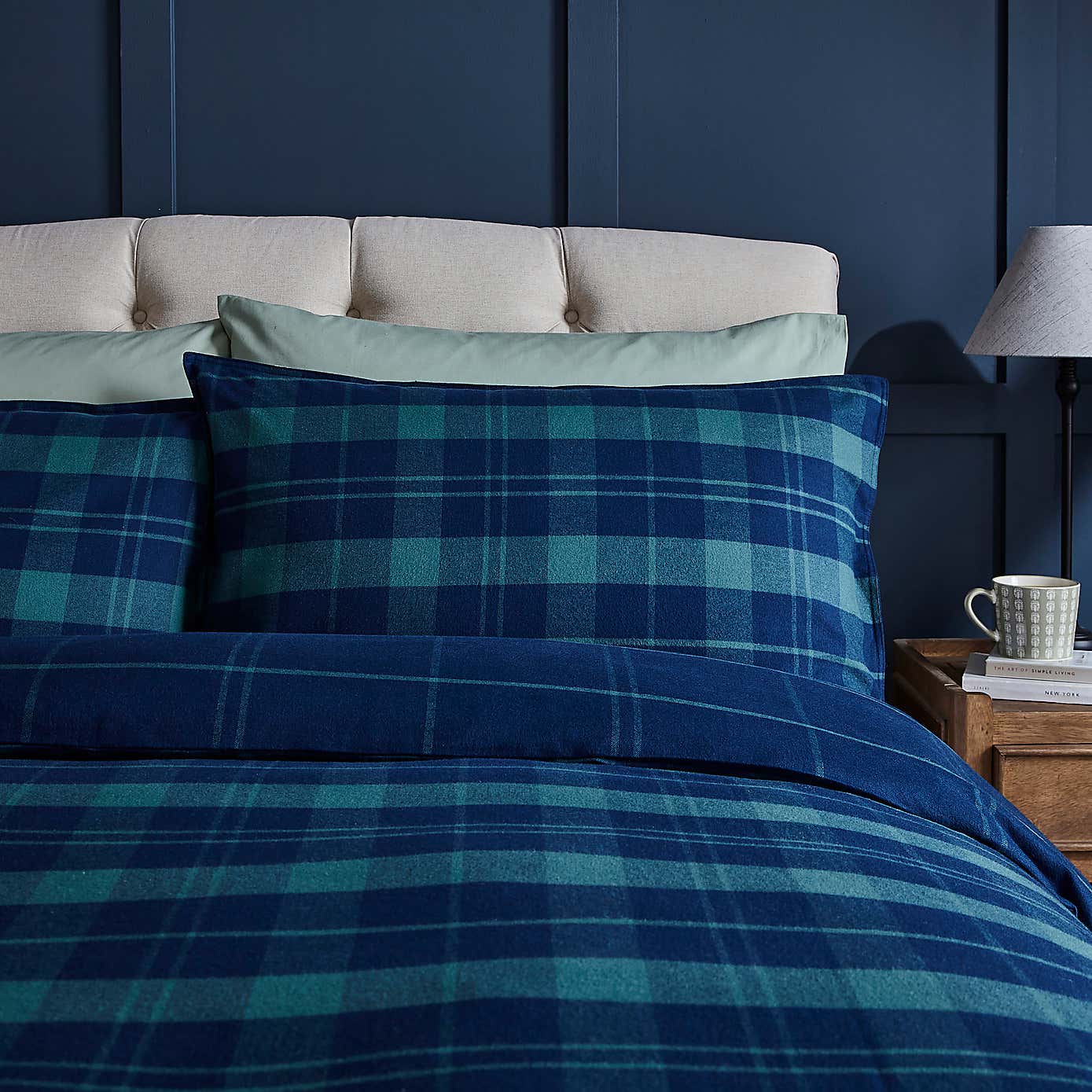 Carousel zoom image position 2 of 8