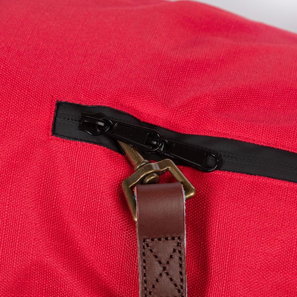 Carousel navigation image position 2 of 3