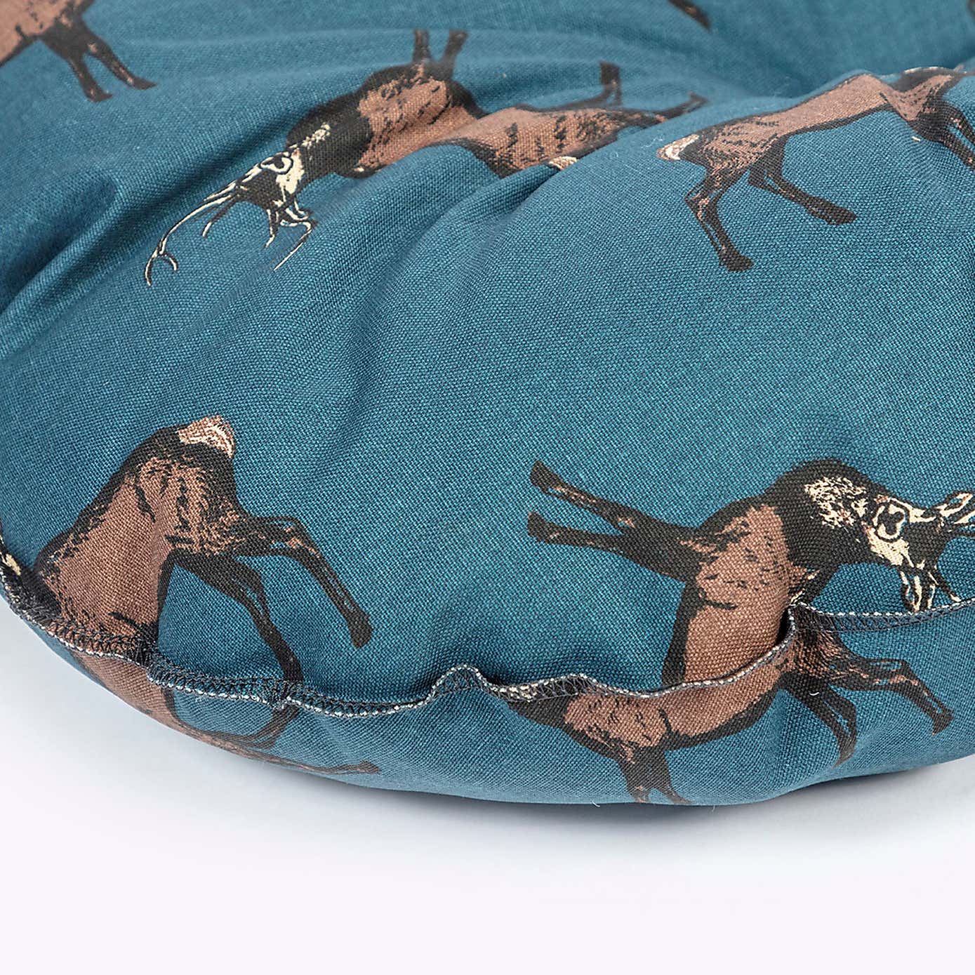 Carousel zoom image position 2 of 3