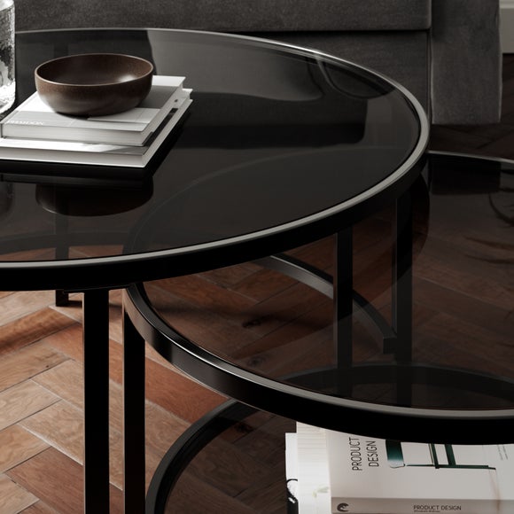 Carousel navigation image position 3 of 6