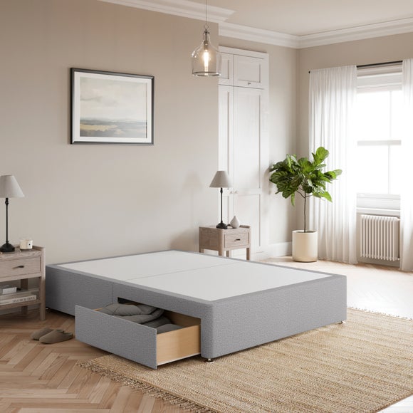 Carousel navigation image position 2 of 3