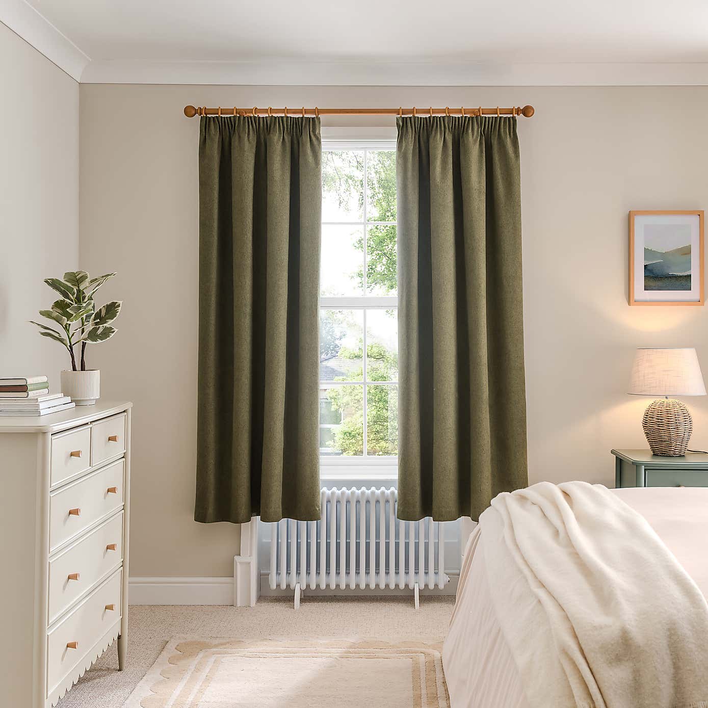 Carousel zoom image position 4 of 8