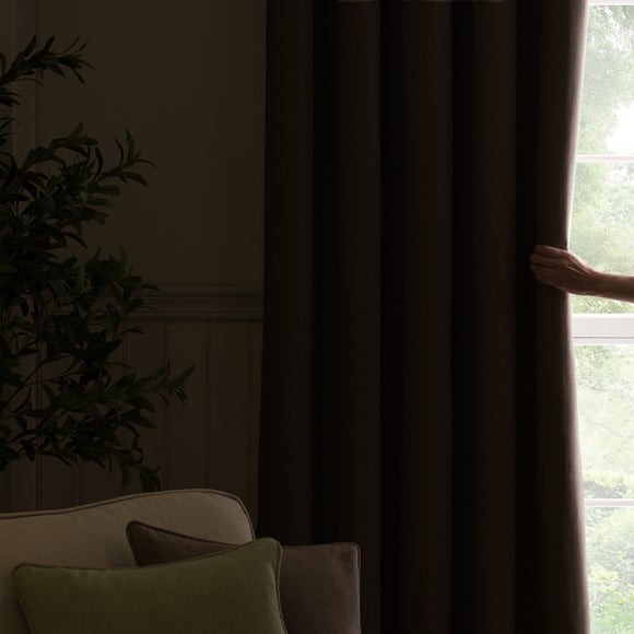 Carousel navigation image position 6 of 9