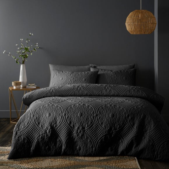View Mandalay Duvet Cover And Pillowcase Set View Mandalay Duvet Cover And Pillowcase Set