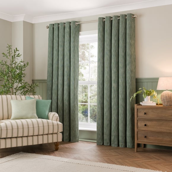 Carousel navigation image position 2 of 9