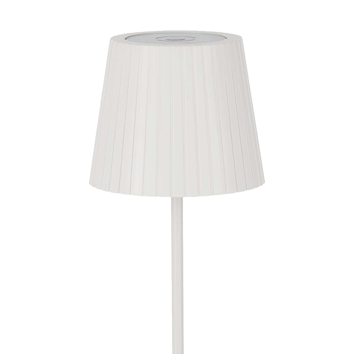 Carousel zoom image position 2 of 3