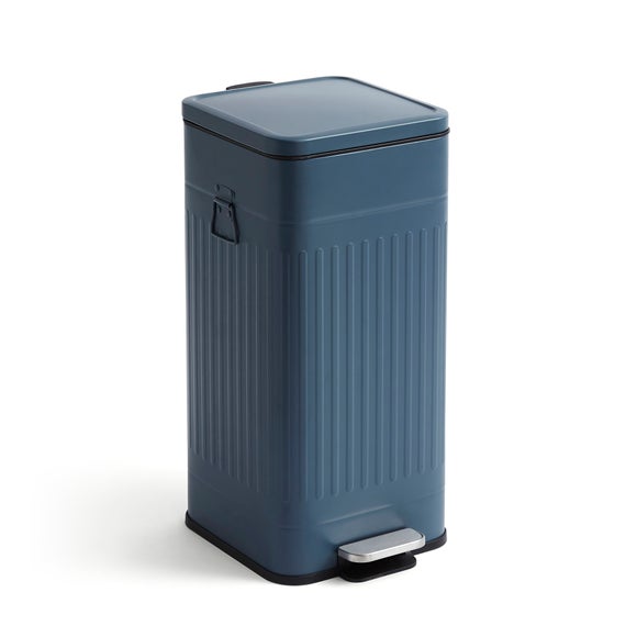 Carousel navigation image position 3 of 3