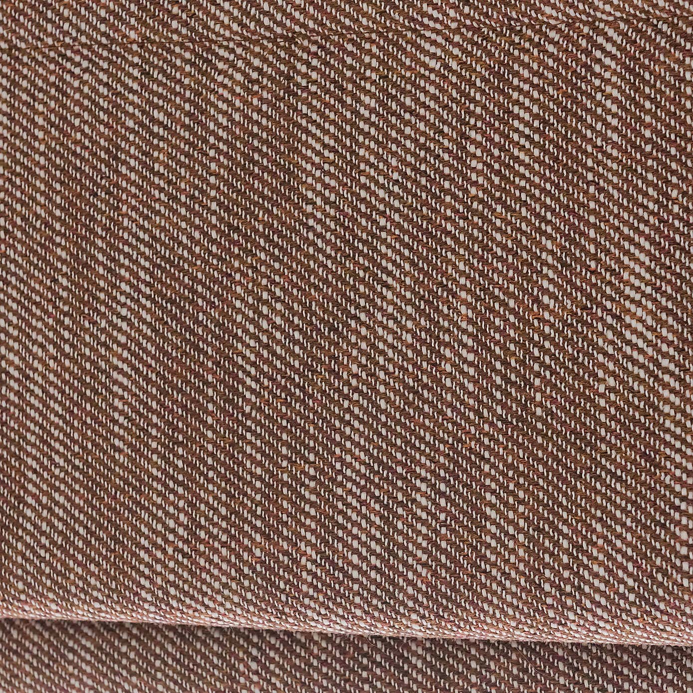 Carousel zoom image position 2 of 3