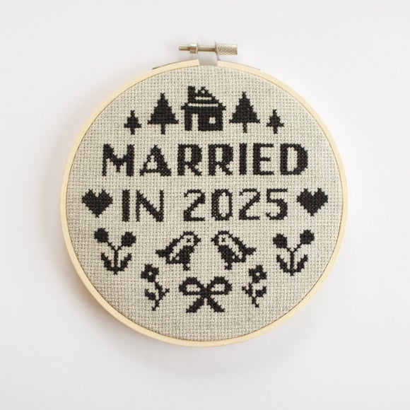 Carousel navigation image position 4 of 5