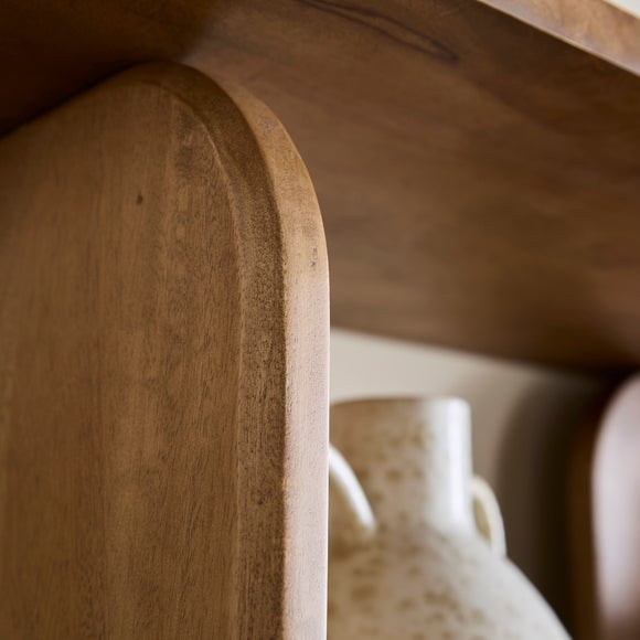 Carousel navigation image position 3 of 6