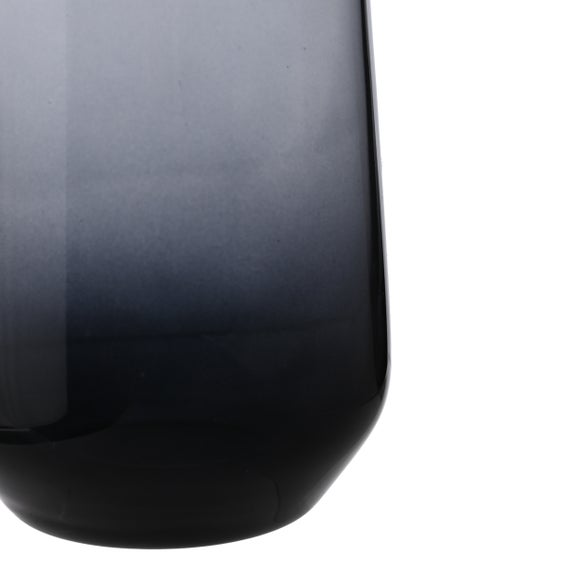 Carousel navigation image position 2 of 3