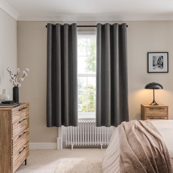 Carousel navigation image position 4 of 9