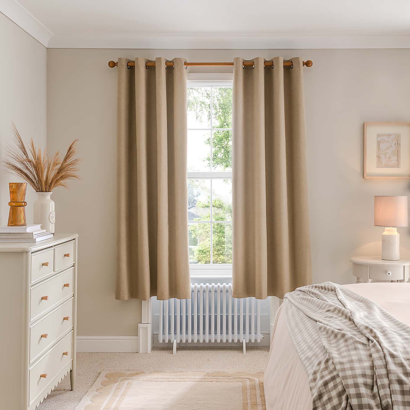 Carousel zoom image position 4 of 8