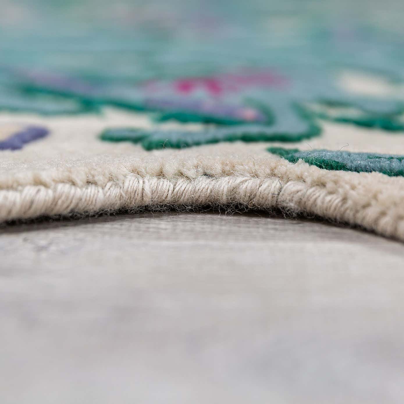 Carousel zoom image position 4 of 7