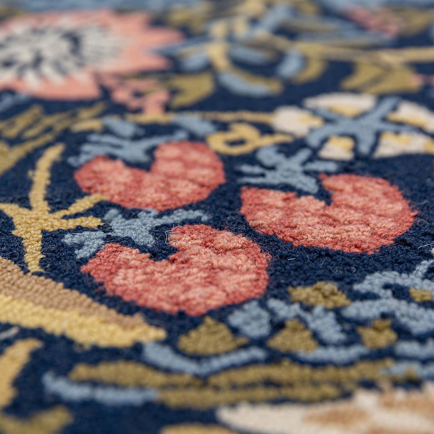 Carousel zoom image position 2 of 6