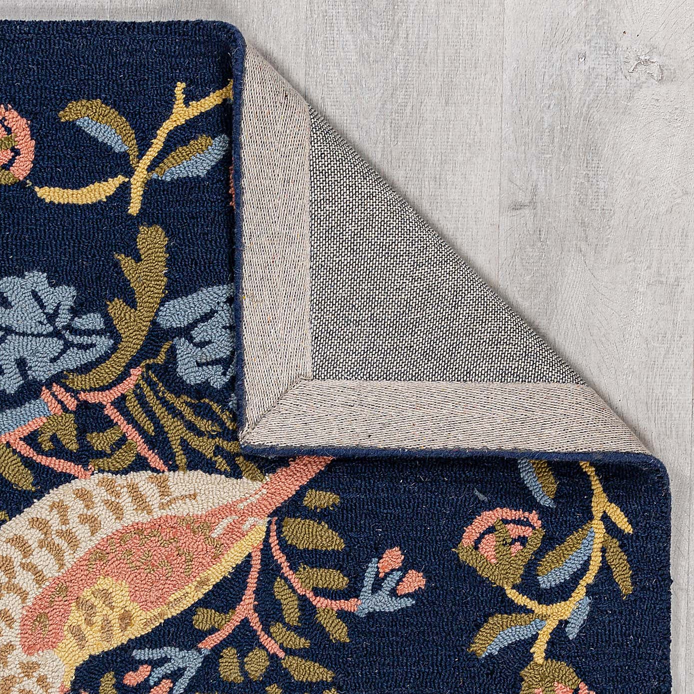 Carousel zoom image position 3 of 6