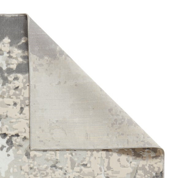 Carousel navigation image position 3 of 9