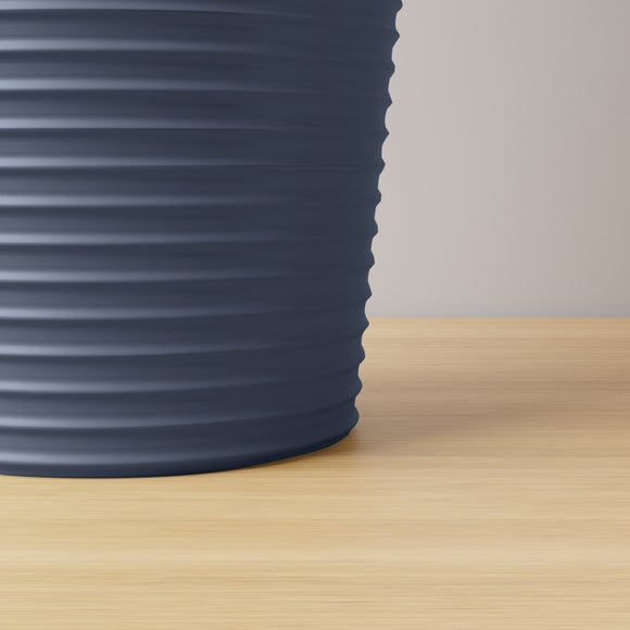 Carousel navigation image position 3 of 6