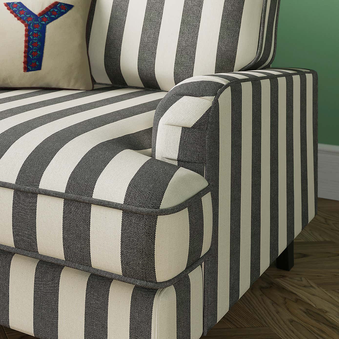 Carousel zoom image position 4 of 10