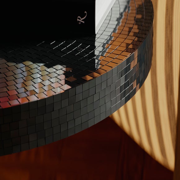 Carousel navigation image position 5 of 7