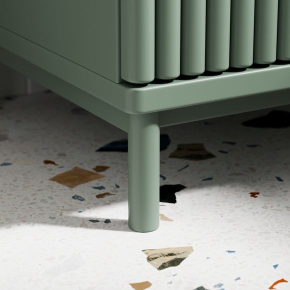 Carousel navigation image position 5 of 7