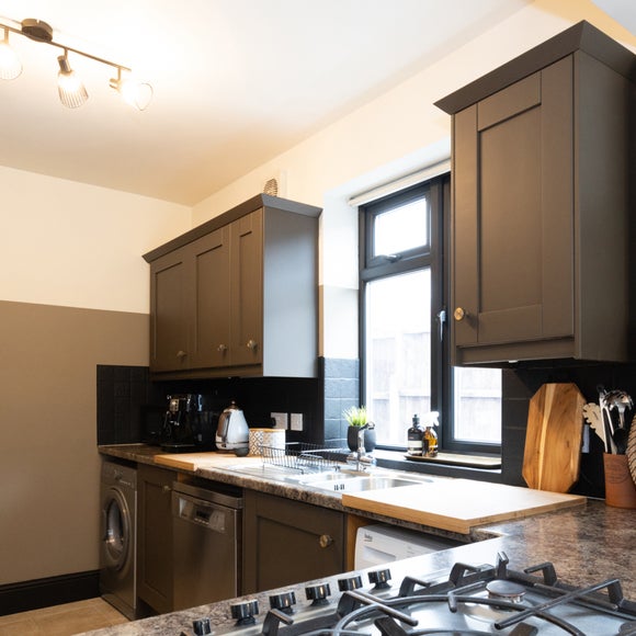 Carousel navigation image position 8 of 9