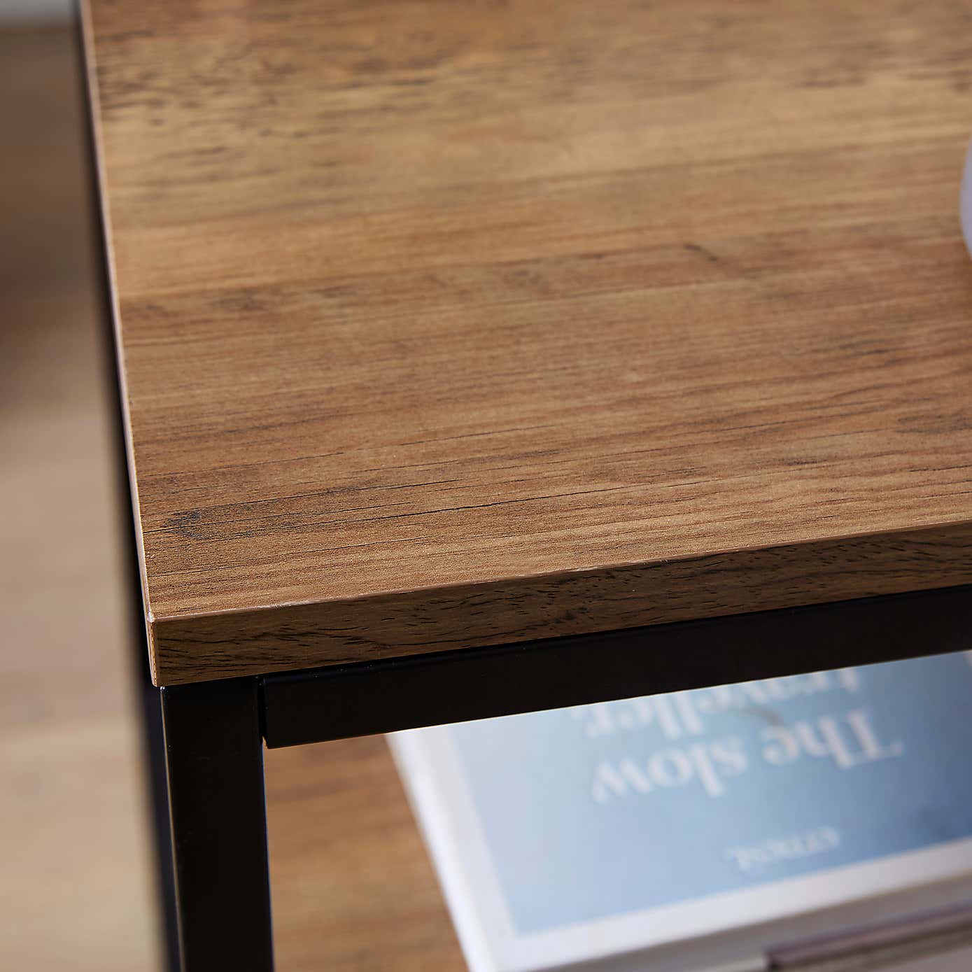 Carousel zoom image position 2 of 6