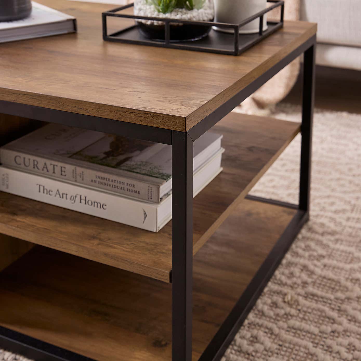 Carousel zoom image position 2 of 6