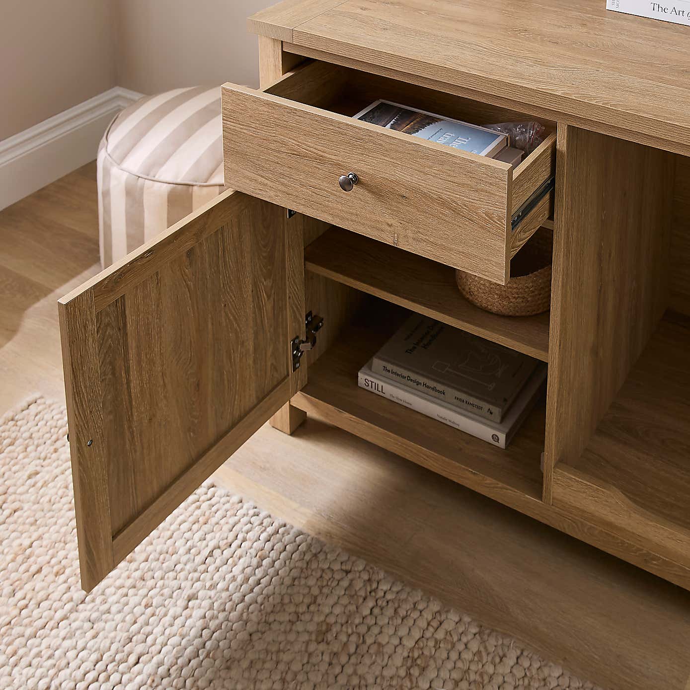 Carousel zoom image position 4 of 9