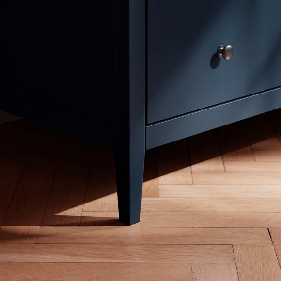 Carousel navigation image position 5 of 8