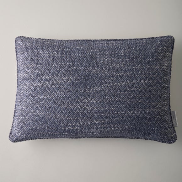 Carousel navigation image position 3 of 5