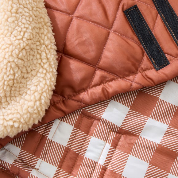 Carousel navigation image position 2 of 3