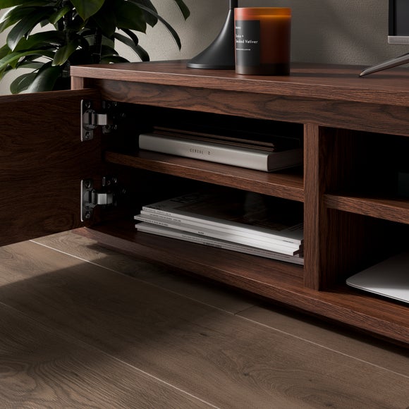 Carousel navigation image position 3 of 7