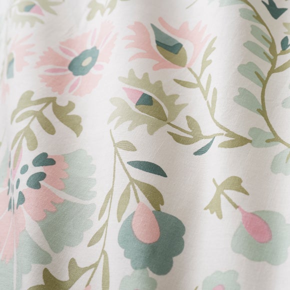 Carousel navigation image position 5 of 8