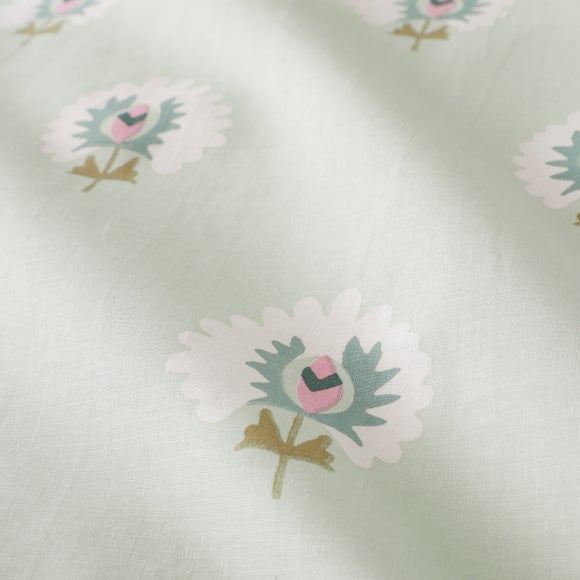 Carousel navigation image position 6 of 8