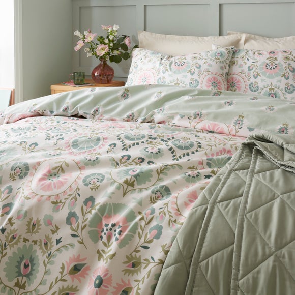 Carousel navigation image position 7 of 8