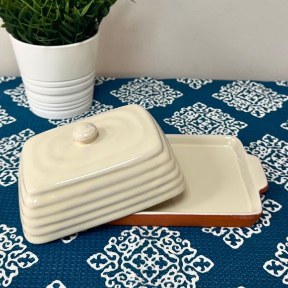 View Dexam Porto Terracotta Ribbed Butter Dish View Dexam Porto Terracotta Ribbed Butter Dish