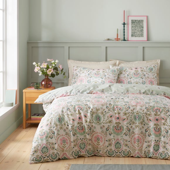 View Hani 100 Cotton Duvet Cover And Pillowcase Set View Hani 100 Cotton Duvet Cover And Pillowcase Set