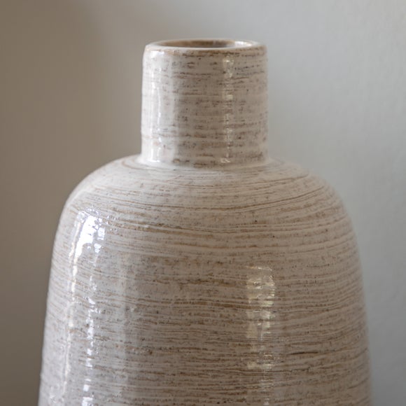 Carousel navigation image position 2 of 4