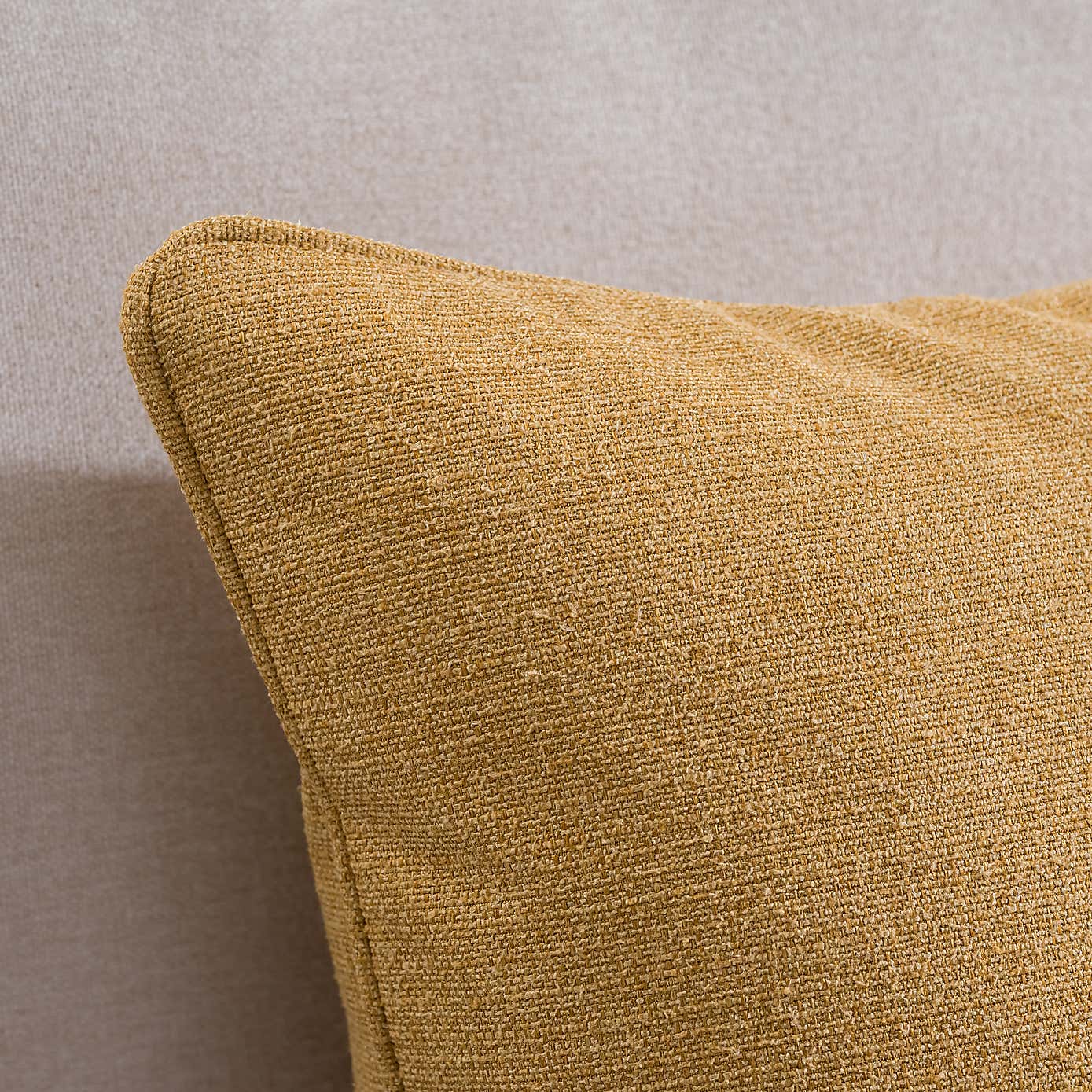 Carousel zoom image position 2 of 5