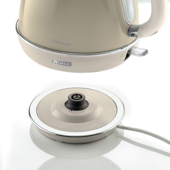 Photo 3 of Ariete Vintage 1.7l Kettle Photo 3 of Ariete Vintage 1.7l Kettle