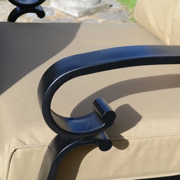 Carousel navigation image position 4 of 10